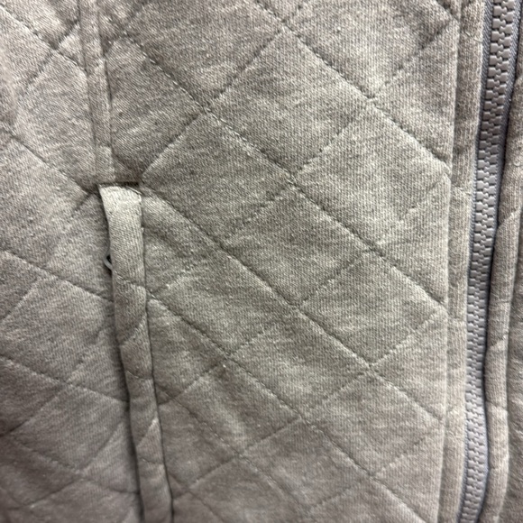 The North Face Caroluna Quilted Fleece Lined Light Gray Jacket - Picture 4 of 6